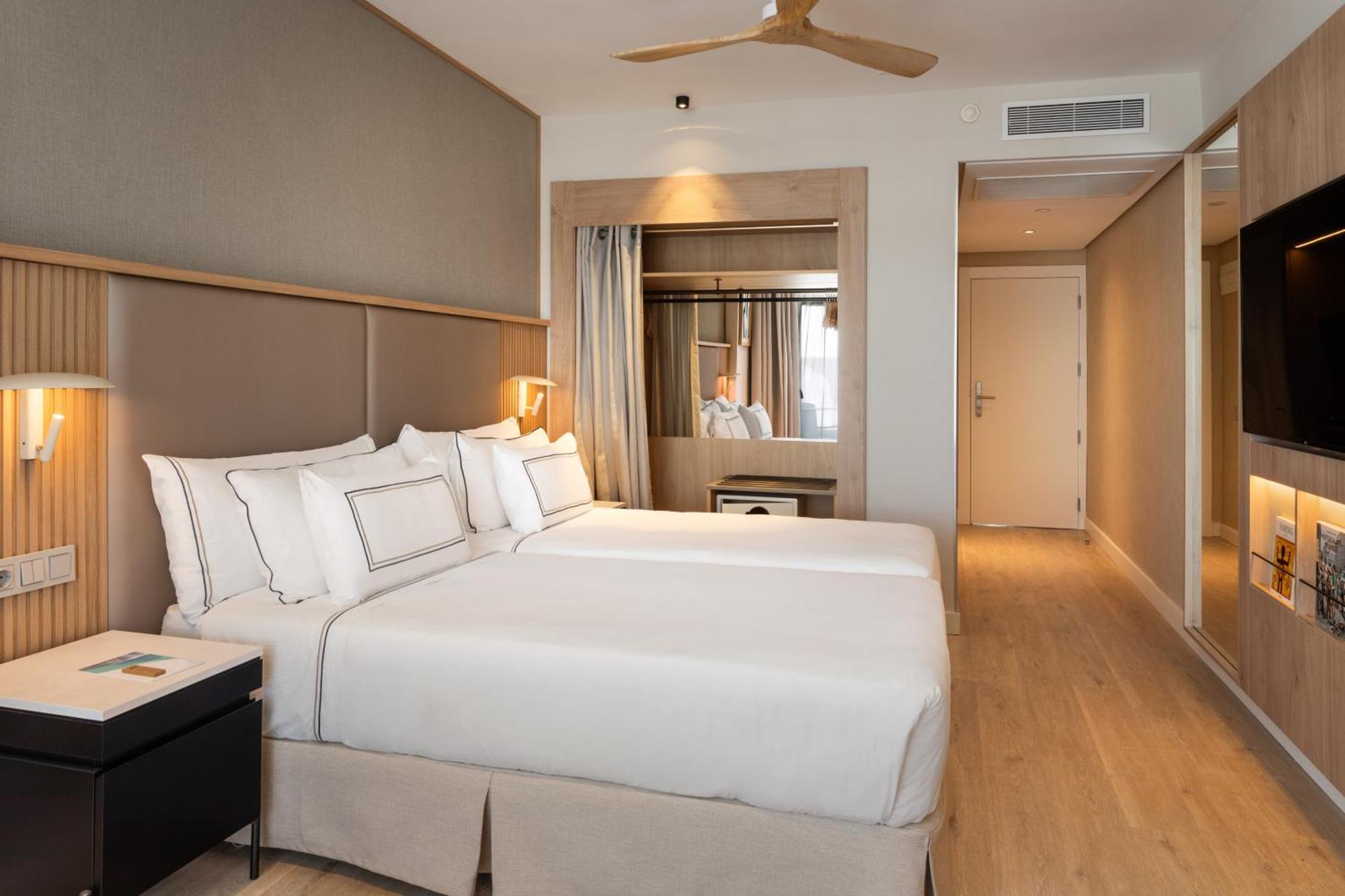 Hotel Melia Costa del Sol Torremolinos Esterno foto
